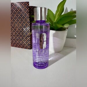 Clinique Take the Day Off Makeup Remover